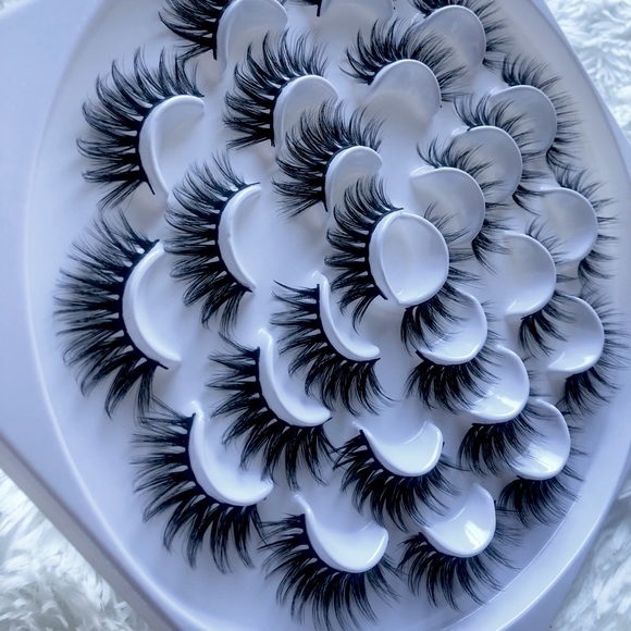 SOLD OUT - Picture 2 of 3